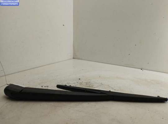 купить Щеткодержатель (поводок стеклоочистителя) задний на Mazda 6 (2002-2007) GG/GY