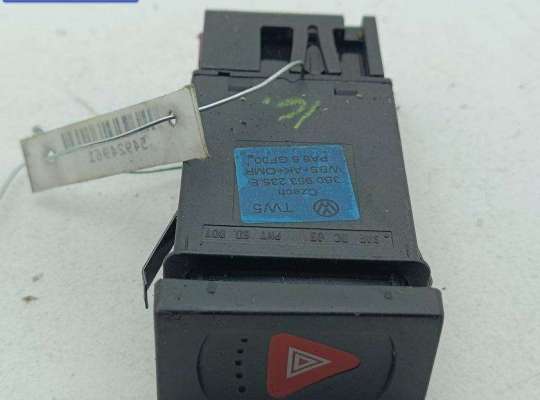 купить Кнопка аварийной сигнализации (аварийки) на Volkswagen Passat B5