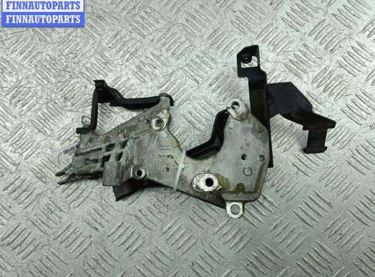 Кронштейн ТНВД VG2707158 на Volkswagen Touareg