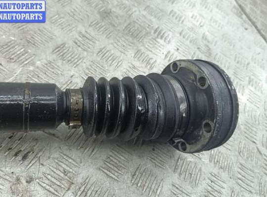 купить Полуось передняя правая на Volkswagen Passat B6