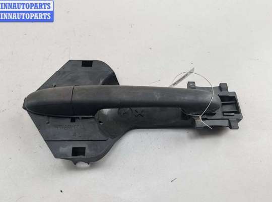 купить Ручка двери наружная передняя правая на Volkswagen Crafter