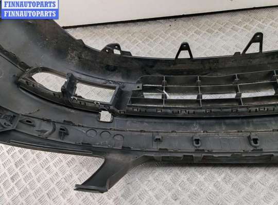 Бампер передний на Volkswagen Touran I (1T)