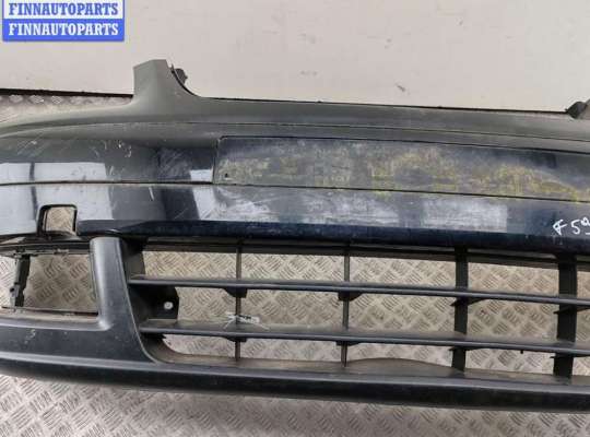 Бампер передний на Volkswagen Touran I (1T)