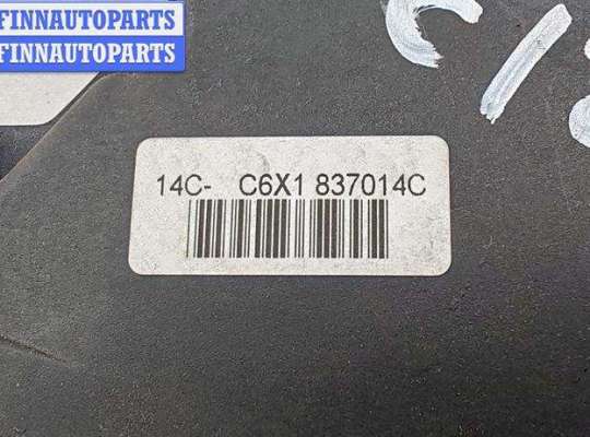 Замок боковой двери на Volkswagen Golf IV (1J)