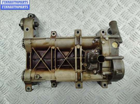 Насос масляный MB1685373 на Mercedes C-Class W203 (2000-2006)