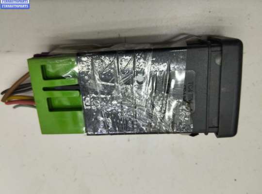 купить Кнопка обогрева сидений на Ford Galaxy (2000-2006)