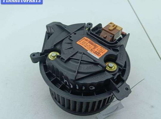 купить Двигатель отопителя (моторчик печки) на Audi A4 B7 (2004-2008)