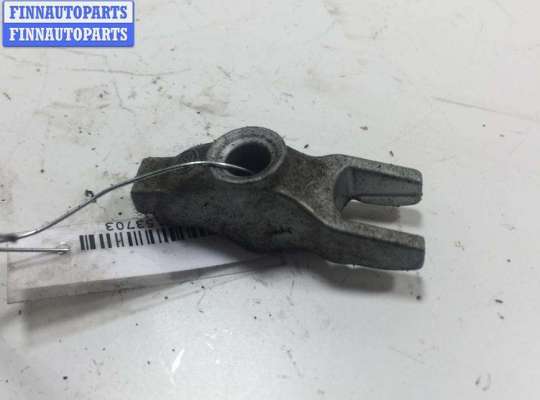 купить Скоба (кронштейн) крепления форсунки на Opel Zafira B (2004-2014)