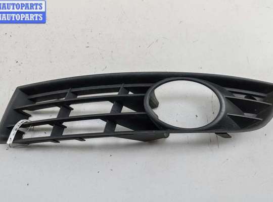 купить Решётка (заглушка) в бампер на Volkswagen Passat B6