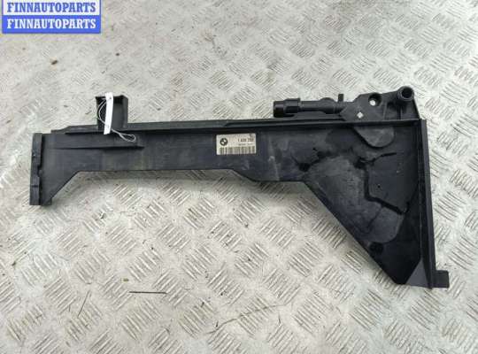 купить Кронштейн радиатора на BMW 3 E46 (1998-2006)