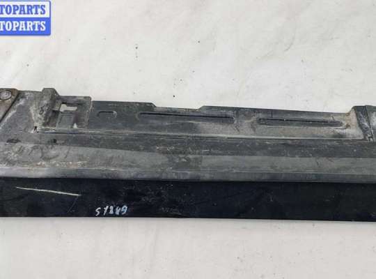 купить Накладка на порог наружная левая на Mazda 3 (2018- ) BP