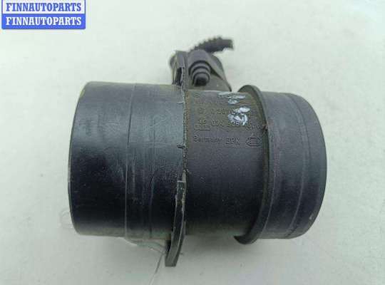 купить Расходомер (измеритель потока воздуха) на Volkswagen Passat B5+ (GP)