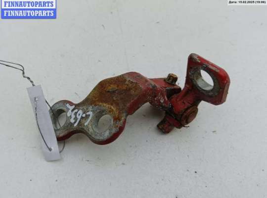 купить Петля двери передней левой на Ford Focus I (1998-2005)