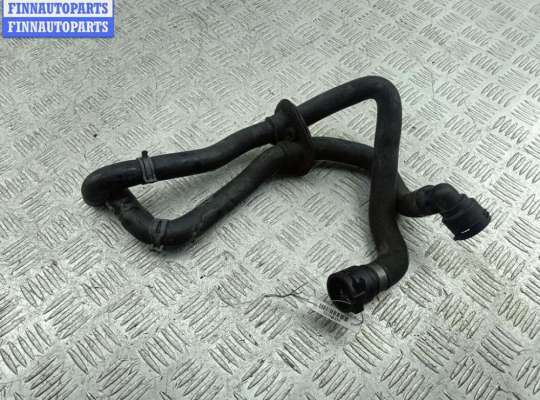 Патрубок отопителя (печки) VG2720450 на Volkswagen Passat B5+ (GP)