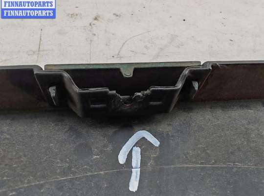 купить Накладка двери (крышки) багажника на Mercedes M-Class ML W163 (1998-2004)