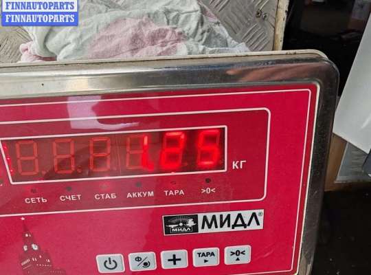 купить Накладка двери (крышки) багажника на Mercedes M-Class ML W163 (1998-2004)