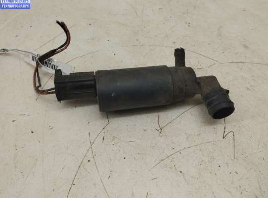 купить Насос (моторчик) омывателя стекла на Mitsubishi Carisma