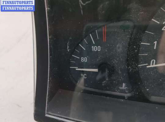 Щиток приборов на Opel Omega B