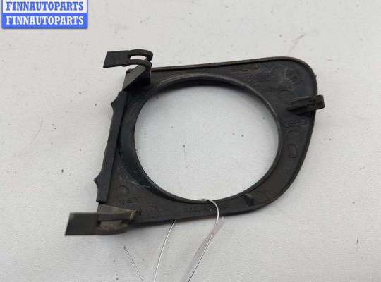 купить Рамка фары противотуманной правой на Audi A4 B5 (1994-2001)