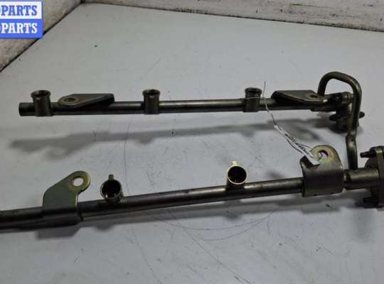 купить Рампа (рейка) топливная на Nissan Murano Z50 (2002-2007)