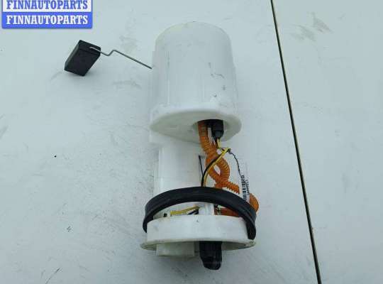 купить Насос топливный на Volkswagen Passat B5