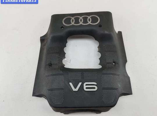 Накладка декоративная на двигатель AU1747504 на Audi A6 C5 (1997-2005)