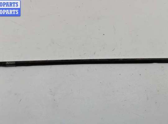 купить Молдинг стекла двери передней правой наружный на Volkswagen Passat B5+ (GP)