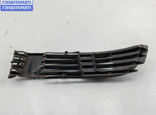 купить Решётка (заглушка) в бампер на Volkswagen Passat B5+ (GP)