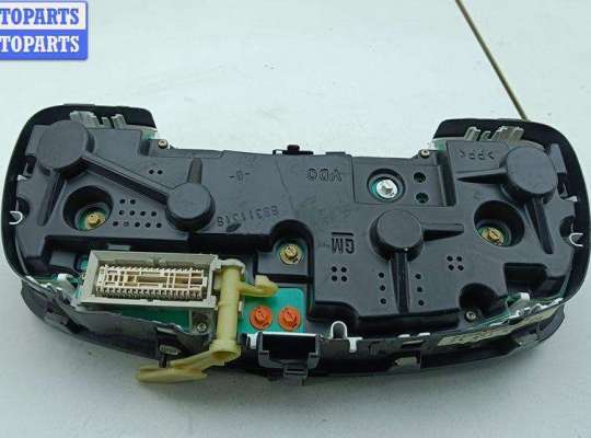 Щиток приборов на Opel Astra G / Classic