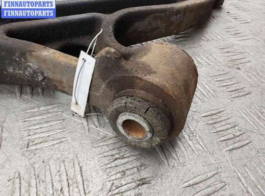 купить Рычаг подвески передний правый на Chrysler Voyager (2001-2007)