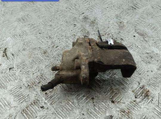 купить Суппорт передний правый на Dacia (Renault) Sandero I (2008-2012)