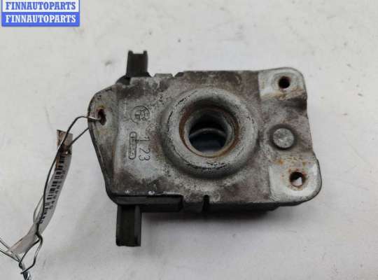 купить Замок капота на BMW 3 E46 (1998-2006)