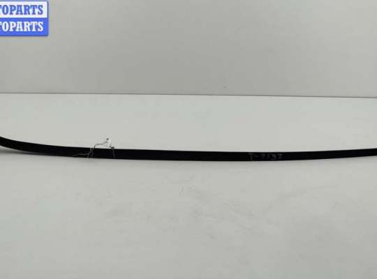 Молдинг лобового стекла VG2725623 на Volkswagen Touran