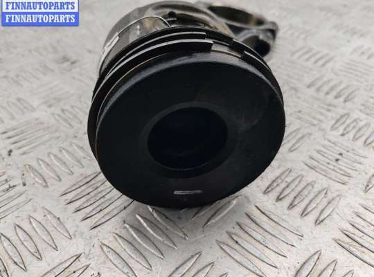 купить Поршень с шатуном на Renault Master (1998-2010)