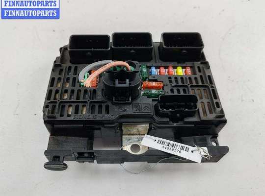 Блок предохранителей PG1203982 на Fiat Ulysse II (c 2002)