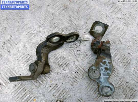 купить Петля двери передней правой на Ford Focus I (1998-2005)