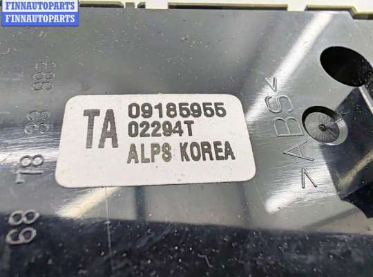 купить Блок кнопок управления стеклоподъемниками на Opel Vectra C (2002-2008)