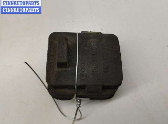 Купить Кронштейн радиатора на Audi A4 B5 (1994-2001) Кронштейн радиатора AU1491839 на Audi A4 B5 (1994-2001)