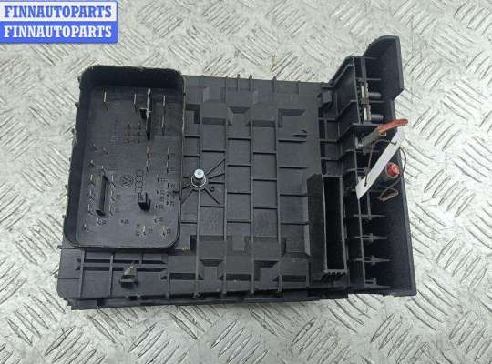 купить Блок предохранителей на Audi A3 8P (2003-2012)