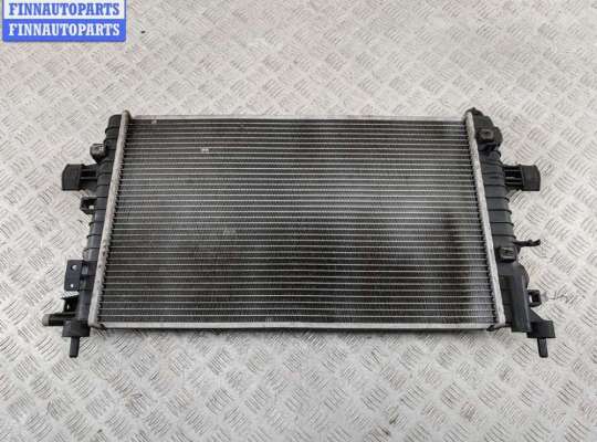 Радиатор основной на Opel Astra H / Classic