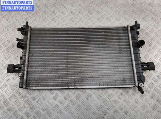 Радиатор основной на Opel Astra H / Classic 