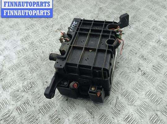 купить Блок предохранителей на Kia Sportage (2004-2010)