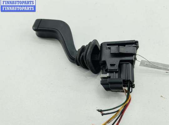 купить Переключатель поворотов на Opel Zafira A (1999-2005)