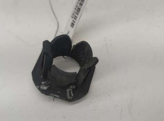 купить Кронштейн крепления на Audi A6 C5 (1997-2005)