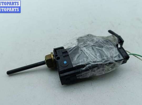 купить Активатор (привод) замка лючка бака на Renault Scenic II (2003-2009)