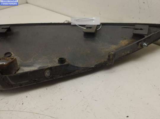 купить Накладка на арку задняя правая на Kia Sorento (2002-2009)