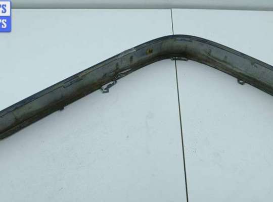 купить Молдинг бампера переднего на Mercedes E-Class W210 (1995-2002)