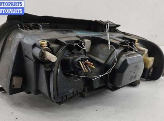 купить Фара правая на Audi A4 B5 (1994-2001)