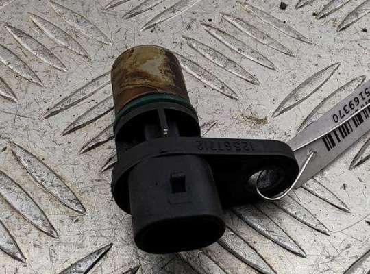 купить Датчик положения коленвала на Opel Zafira A (1999-2005)