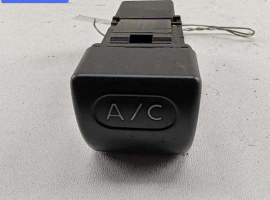 купить Кнопка кондиционера на Peugeot Expert (1994-2006)
